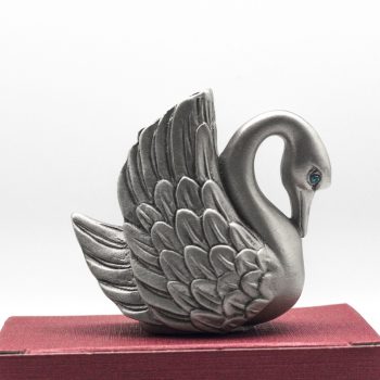 [351] Swan