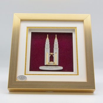 [633] Twin Towers (Gold) (8
