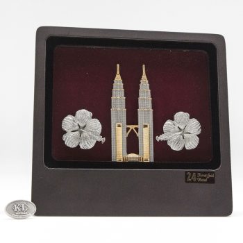 [681] Twin Towers & Bunga Raya (Gold)