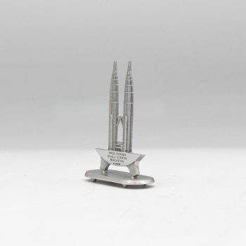 [374] Twin Towers (S)