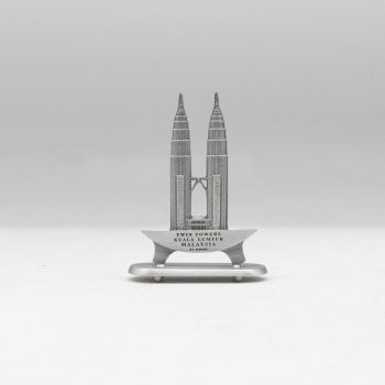 [374] Twin Towers (S)