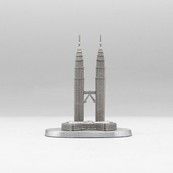 [848] Twin Towers (S) (3' 1/2