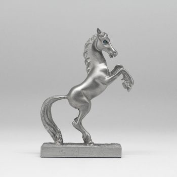 [102] Horse (Square Base) (M)