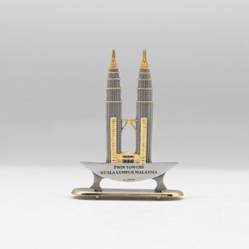 [473G] Twin Towers (Gold) (M)