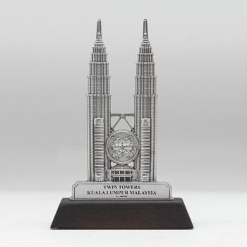 [400] Twin Towers (Wood)