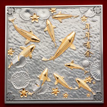 656g-gold-koi-fish-11x13-gold-frame-close-up