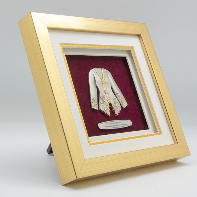 [637] Baju Kebaya (Gold) (8" x 8" inches)
