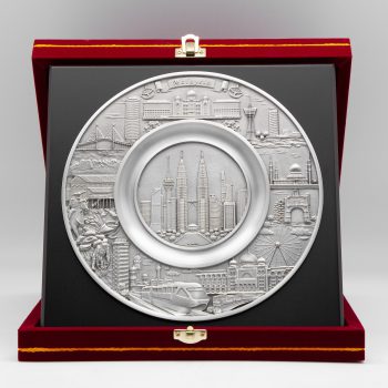 875-8inch-kl-design-plate-10x10-velvet-box