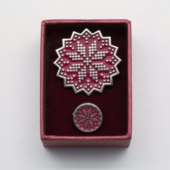 [897] Bunga Bintang Songket (Enamel)