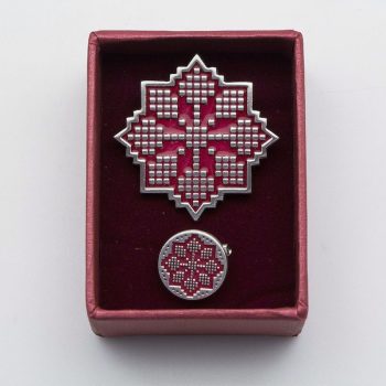 [899] Tampuk Kecupu Songket (Enamel)